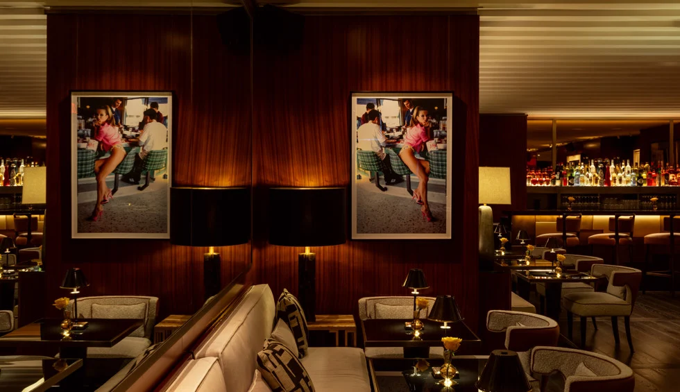 20 East 76 - Bar